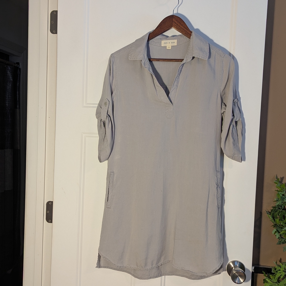 Cloth And Stone Anthropologie Gray Dress/Shirt/Tunic. Size Small. Minimalist.